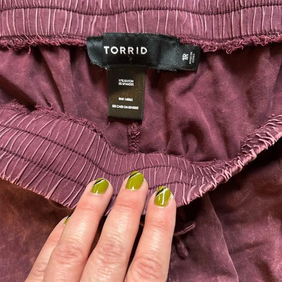 Torrid Purple Cargo Pants Relaxed Fit 1 90s Festival Drawstring Rave Wide Leg - Picture 2 of 3